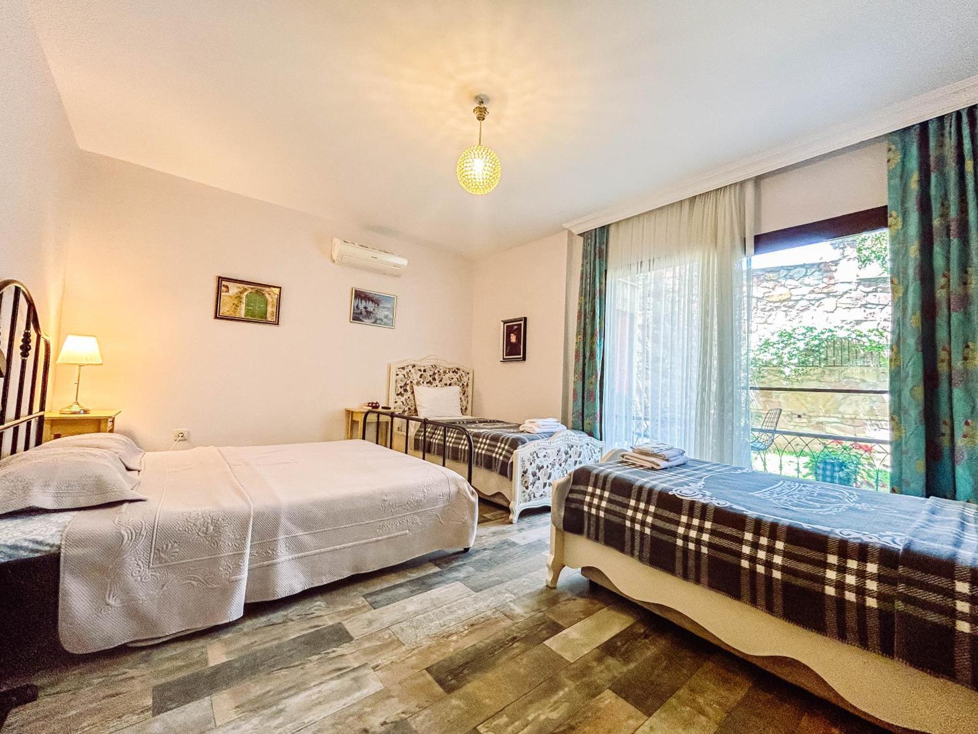 Niluefer Butik Otel (Adults Only) Ayvalik Exterior foto